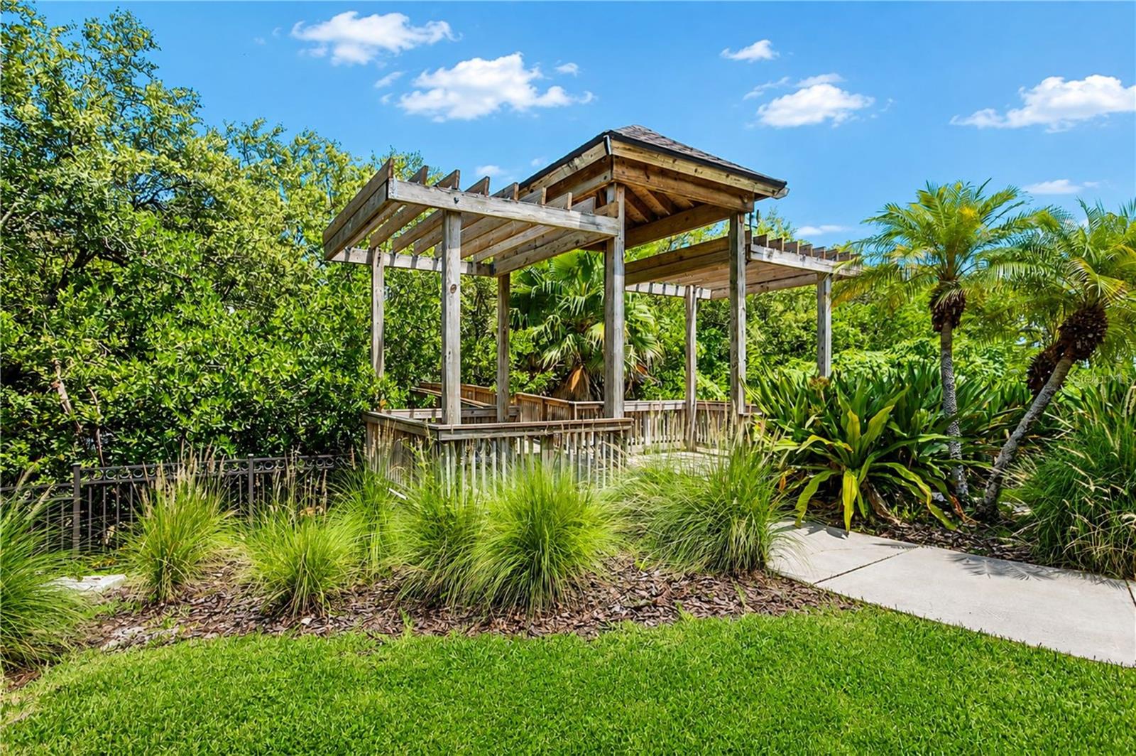 3018 BAYSHORE POINTE DR