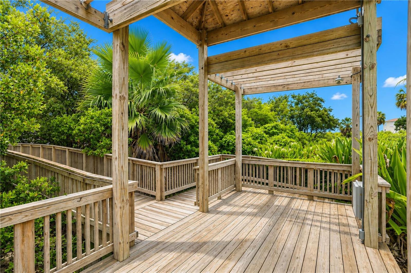 3018 BAYSHORE POINTE DR