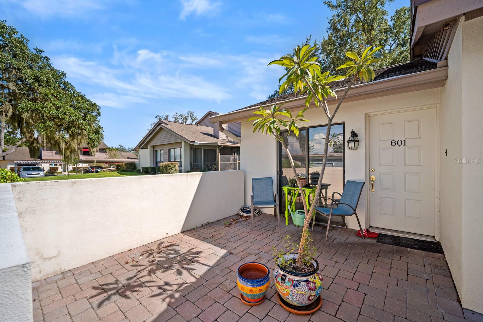 801 OAK PARK PL