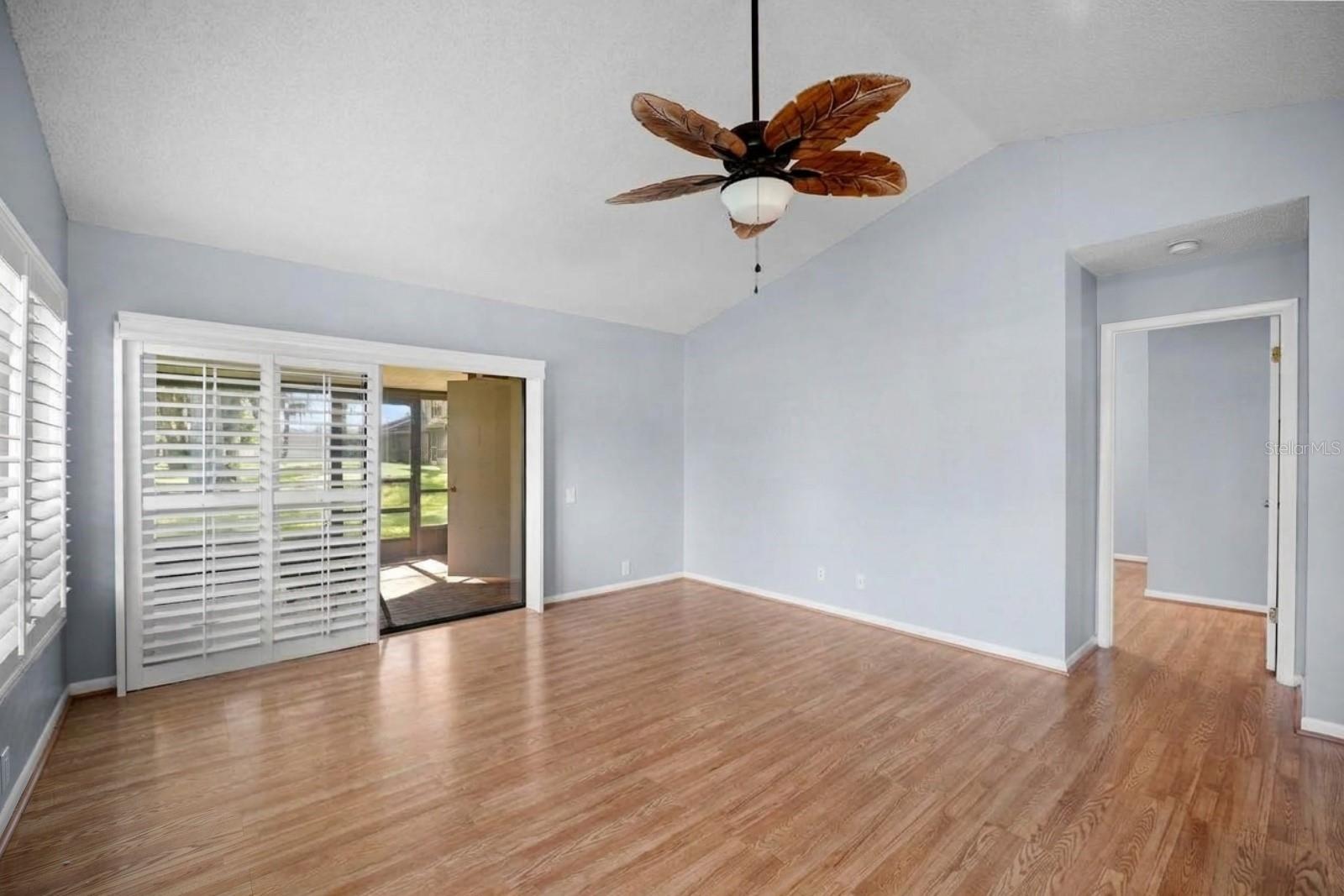 801 OAK PARK PL