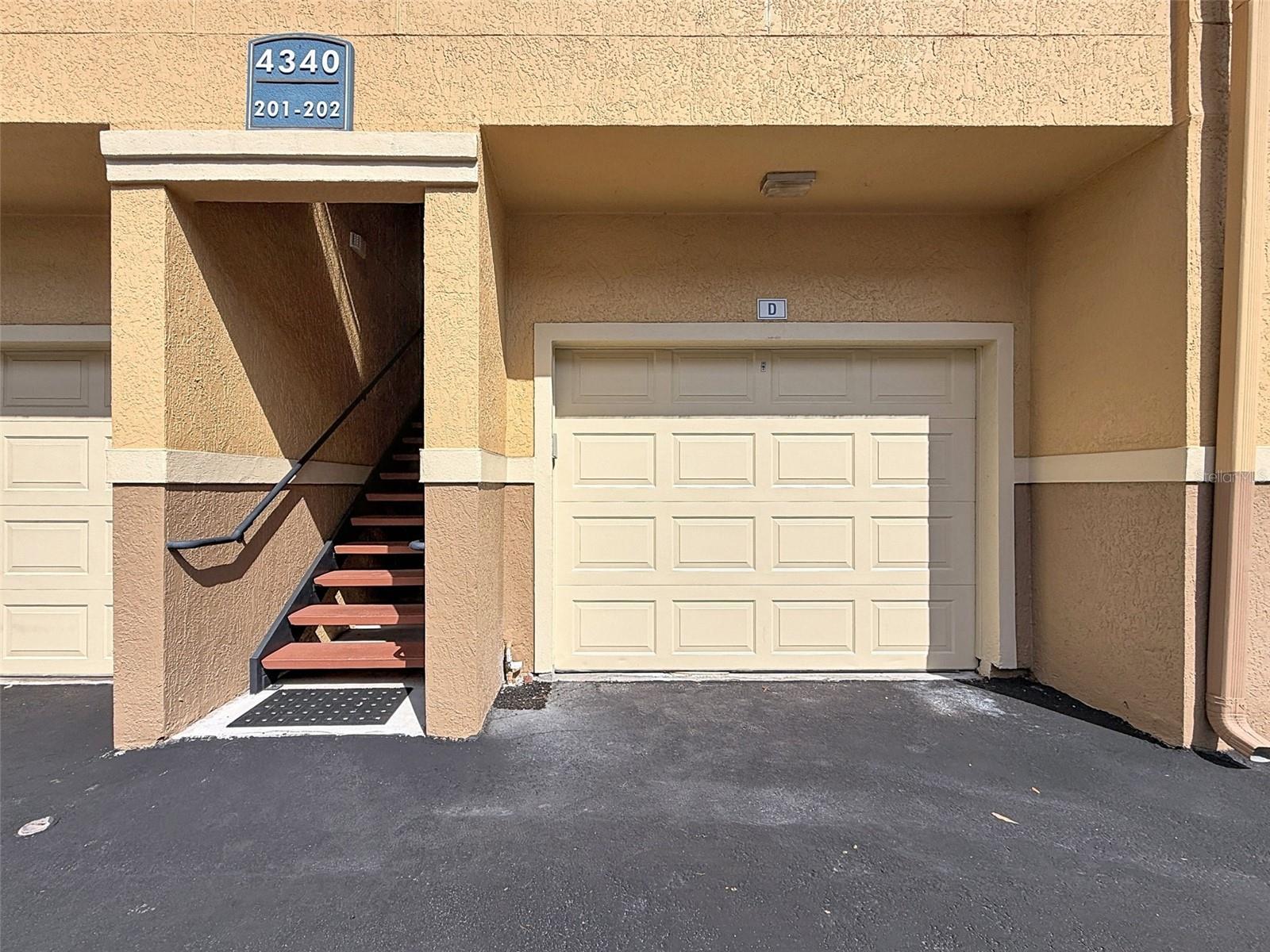 4340 BAYSIDE VILLAGE DR #201