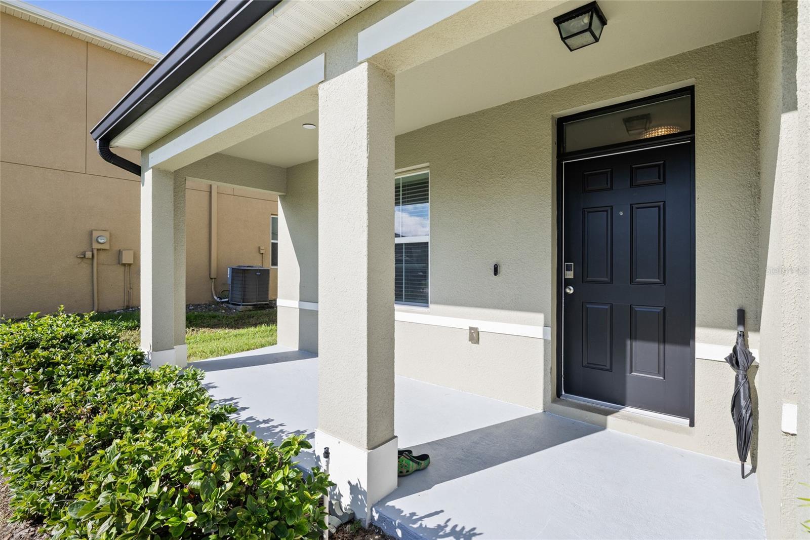 9646 TRONCAIS CIR