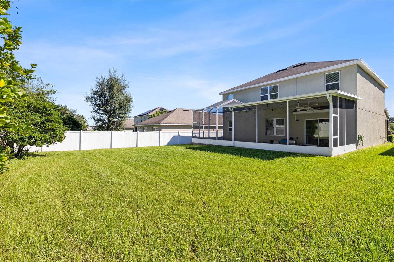 9646 TRONCAIS CIR