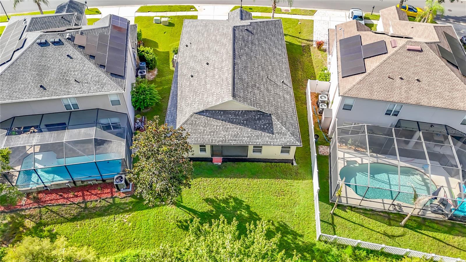 18453 CYPRESS BAY PKWY