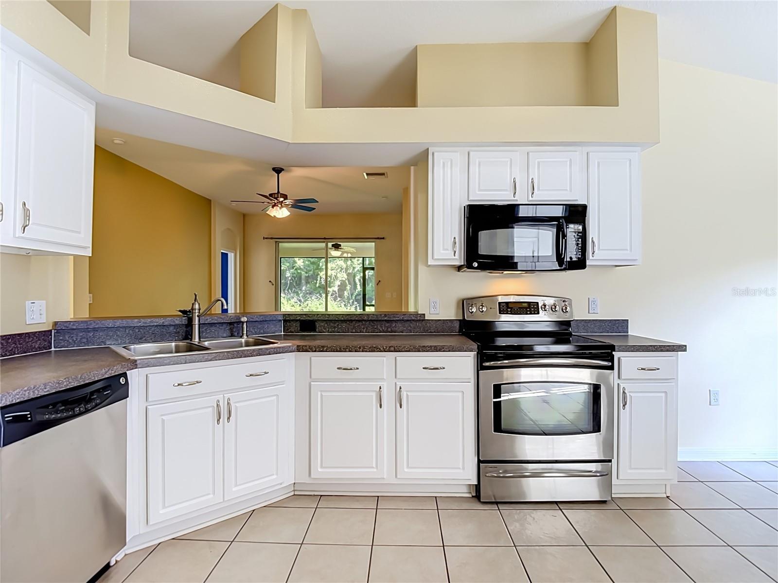 18453 CYPRESS BAY PKWY