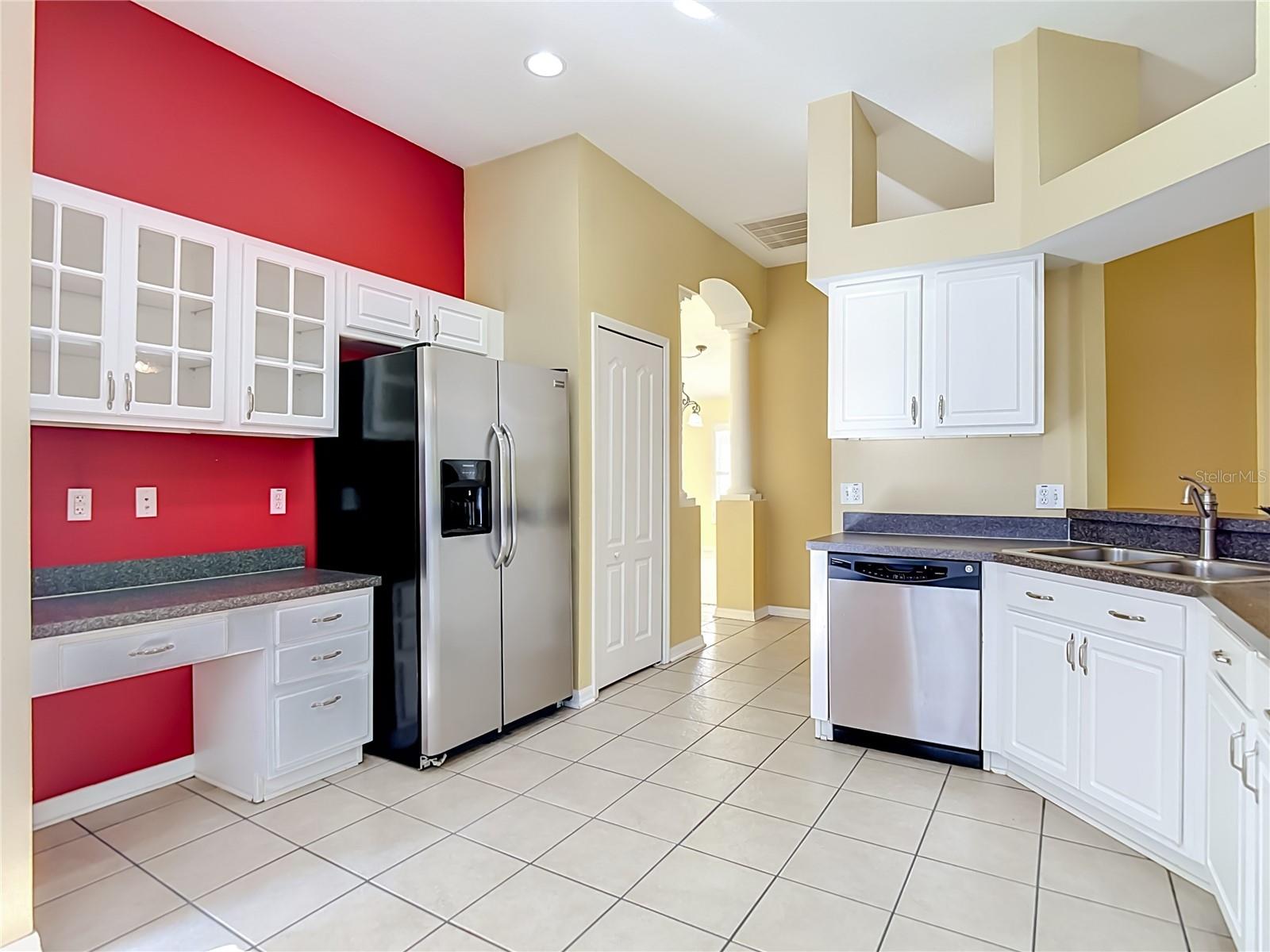 18453 CYPRESS BAY PKWY