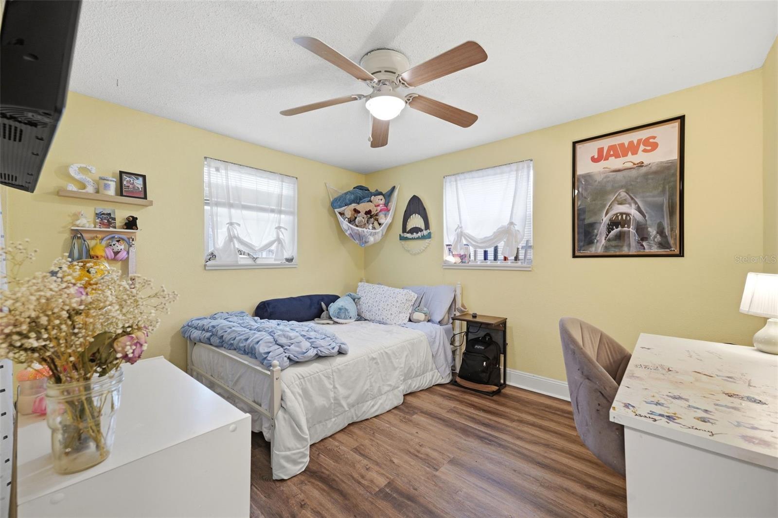 10025 SLEEPY HOLLOW LN