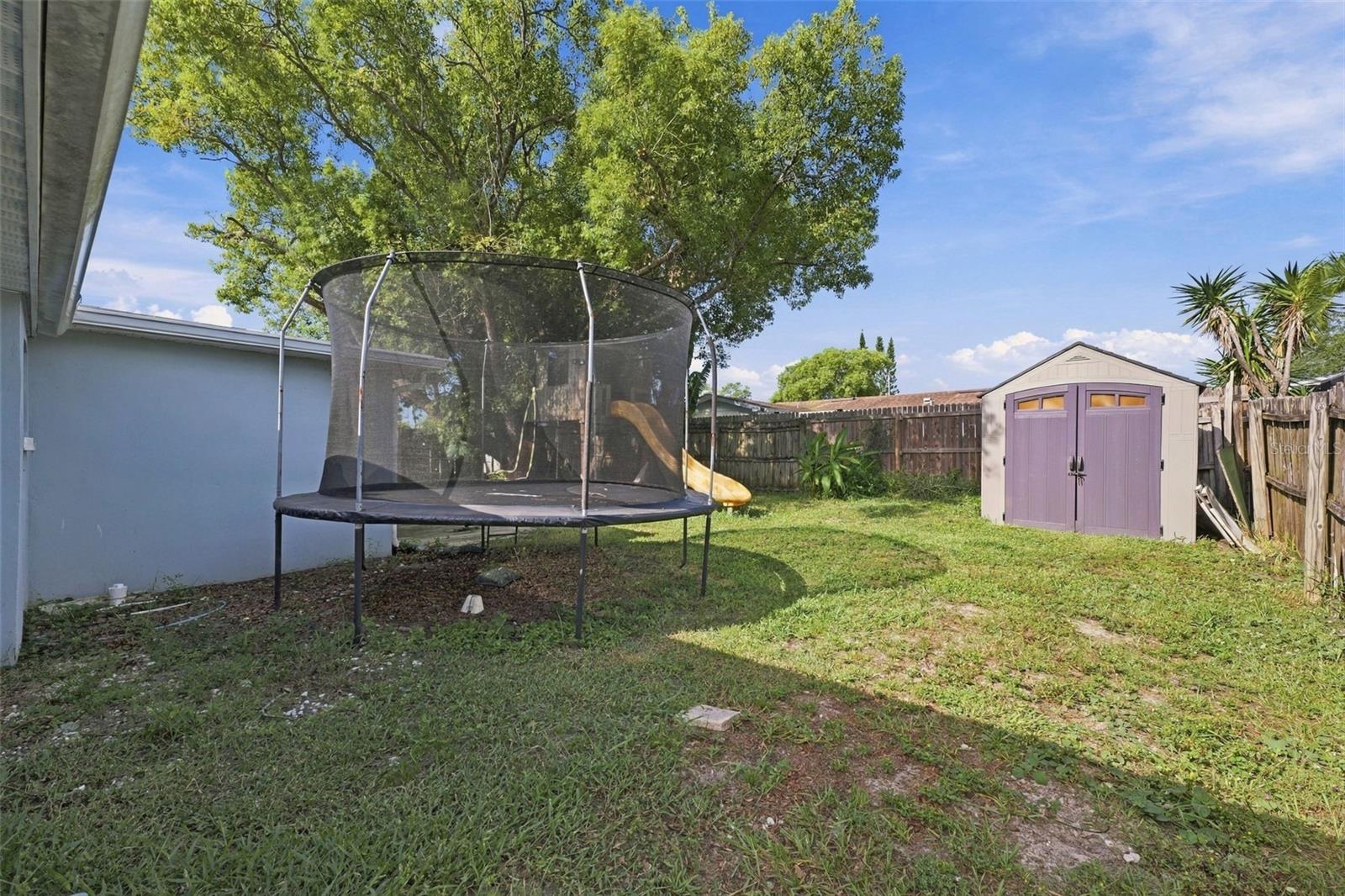 10025 SLEEPY HOLLOW LN