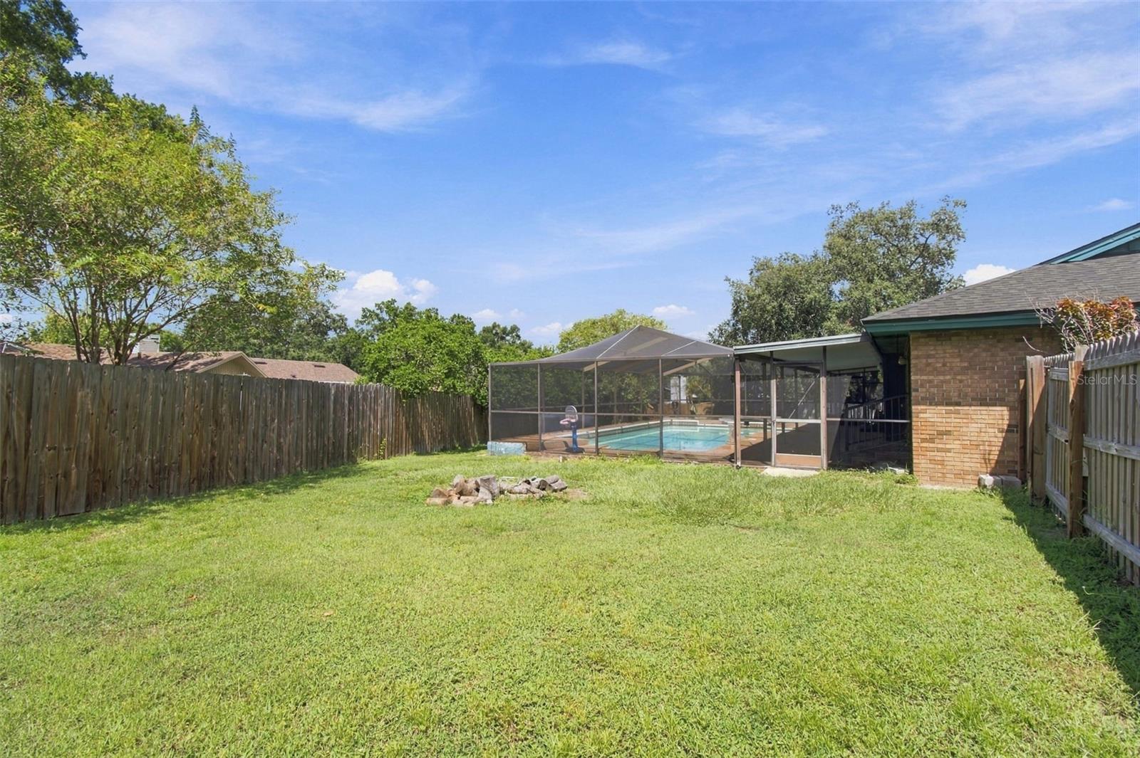4967 STONECREST DR
