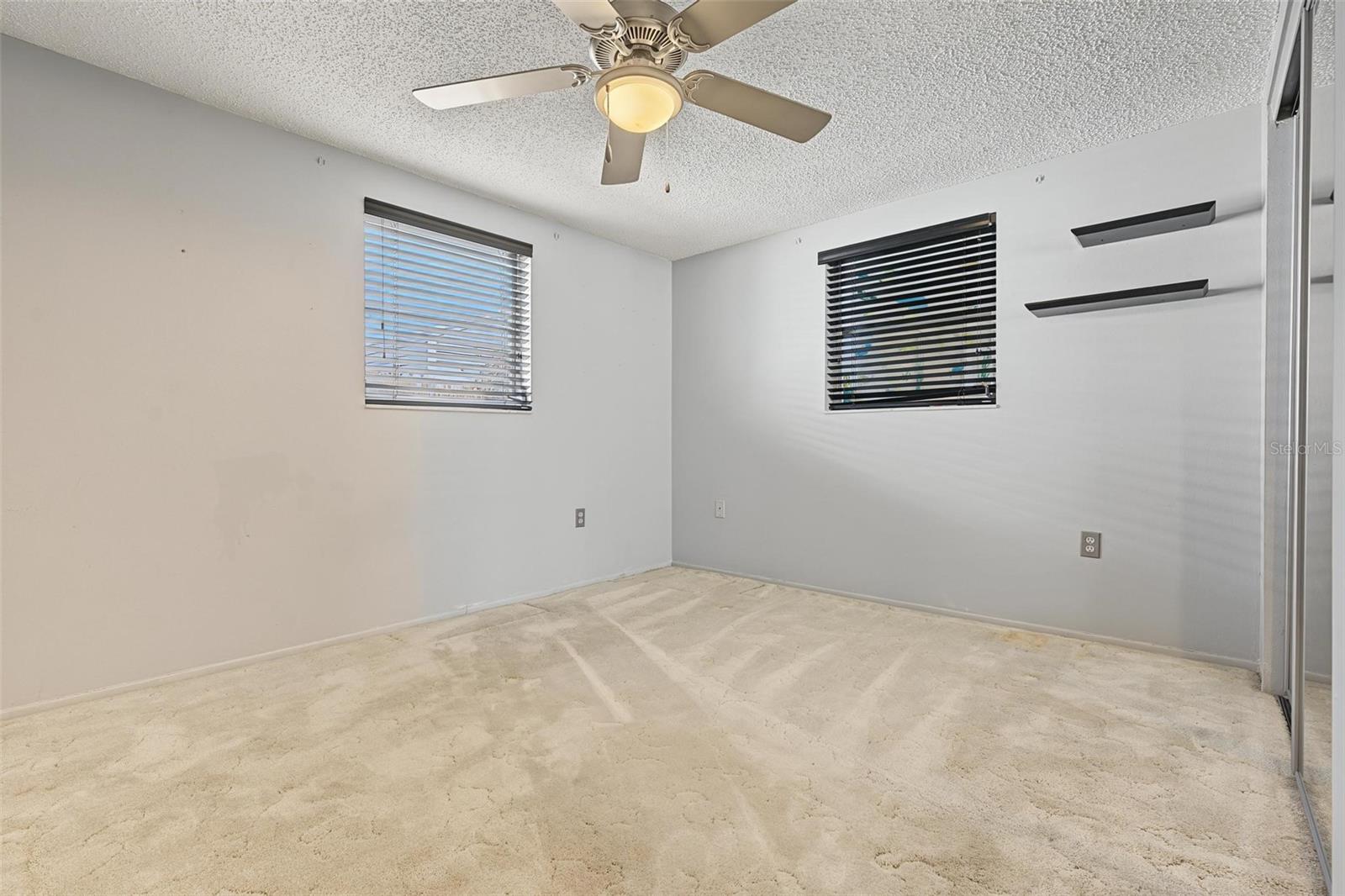 7805 SUE ELLEN DR