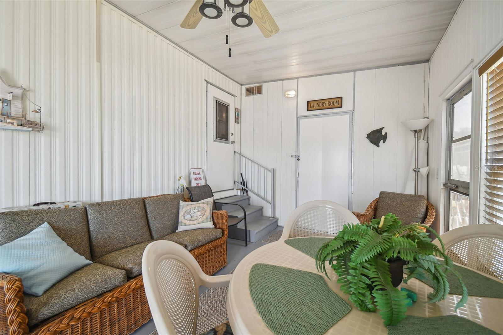 12200 BONANZA DR