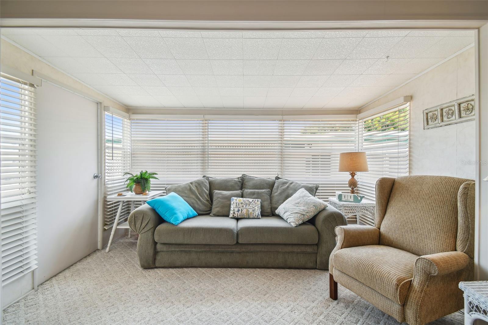 12200 BONANZA DR
