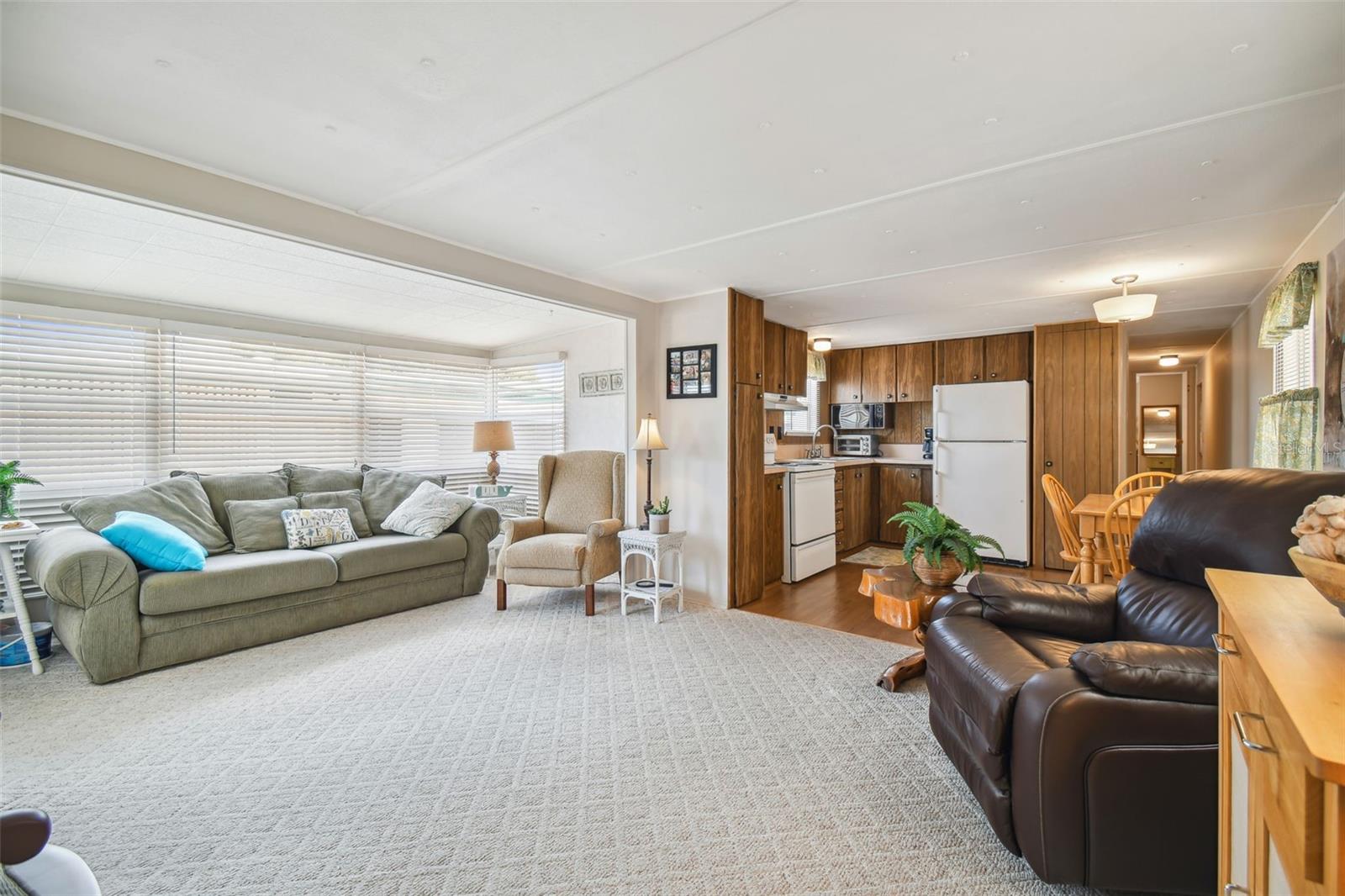 12200 BONANZA DR