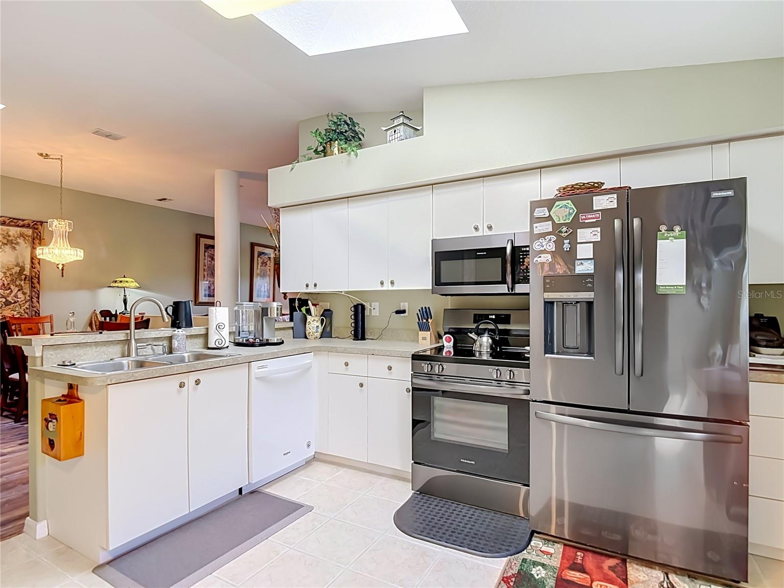 13424 NORMAN CIR