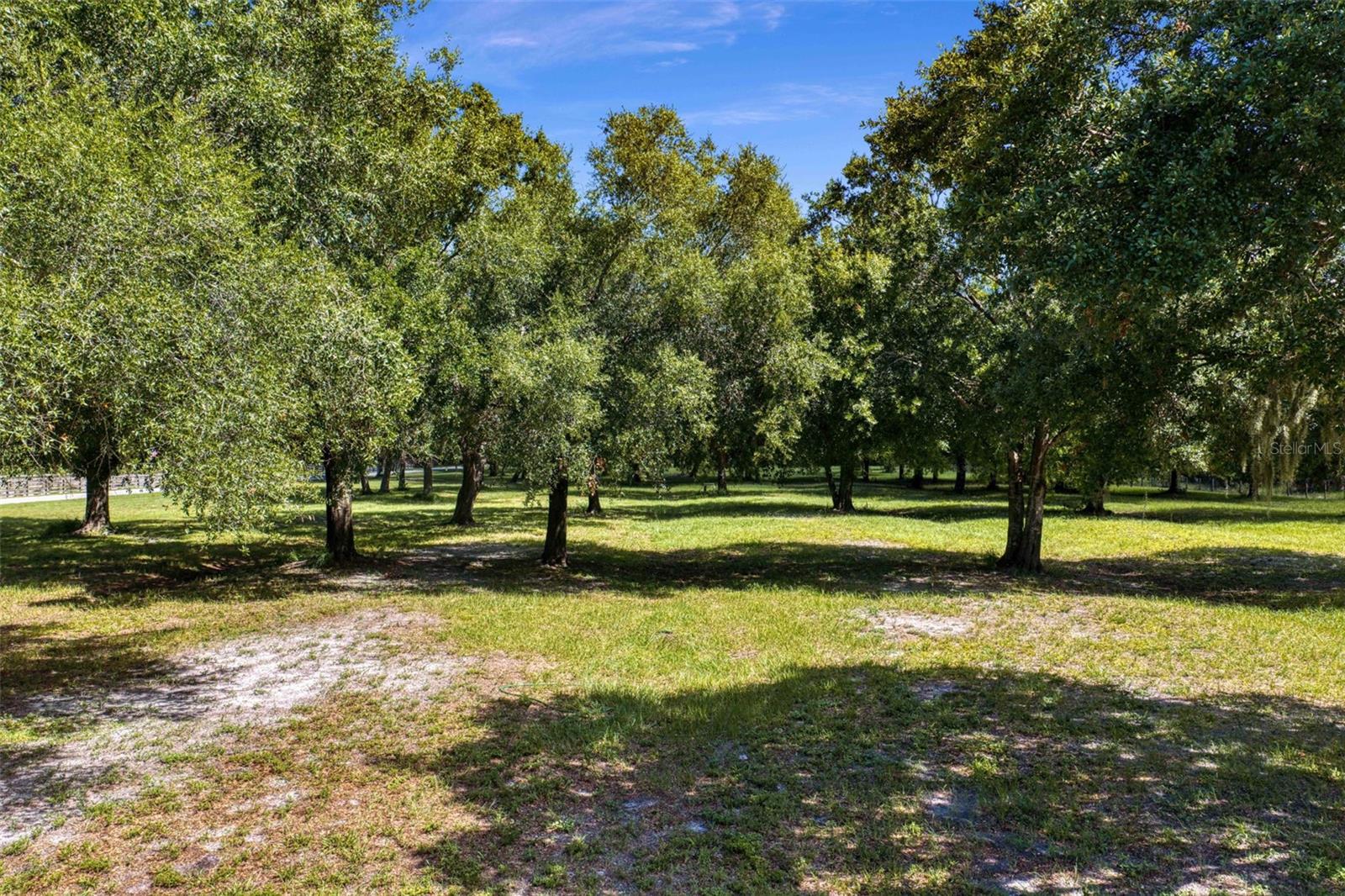 2805 GULF CITY RD