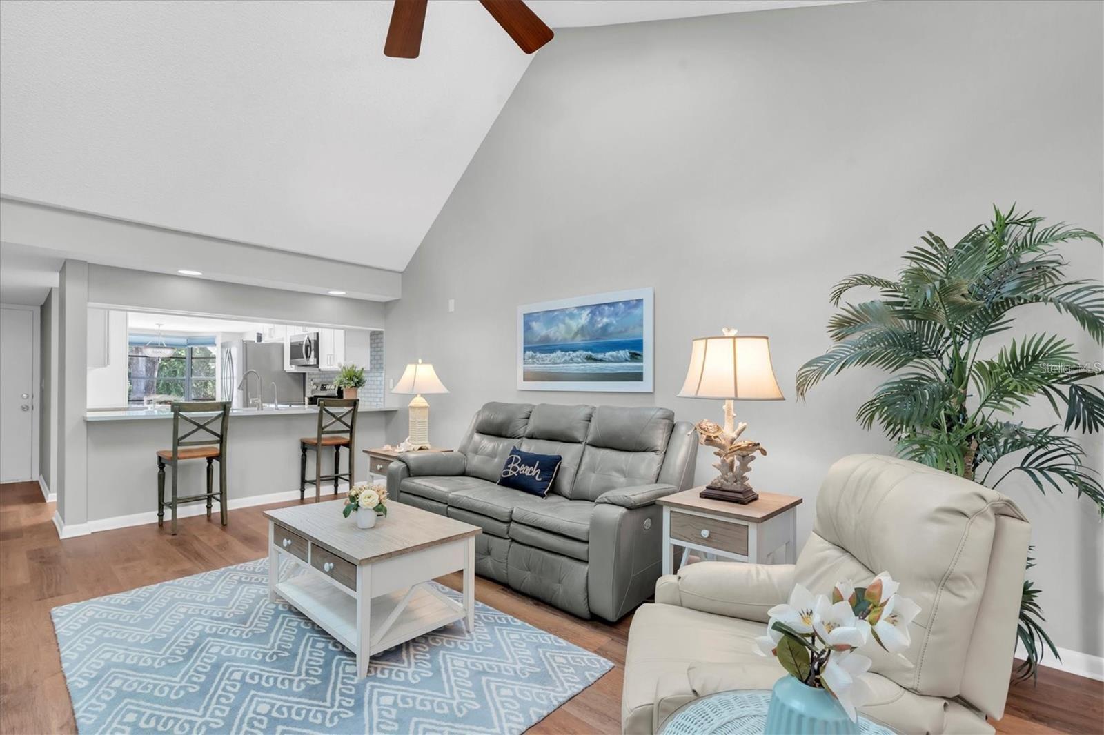 9312 GOLF VIEW DR #3