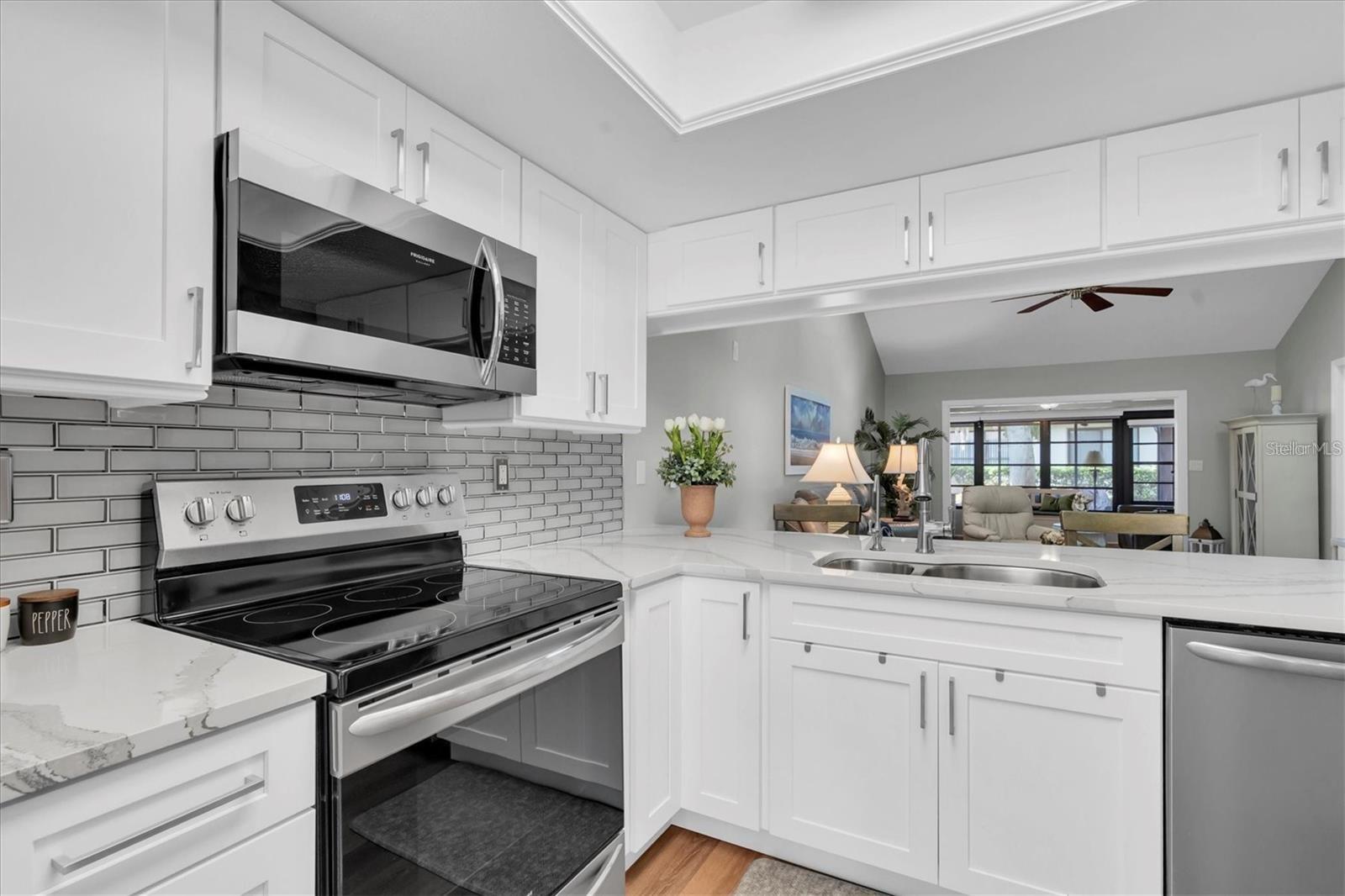 9312 GOLF VIEW DR #3