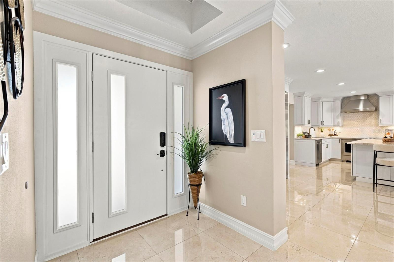 3905 FONTAINEBLEAU DR