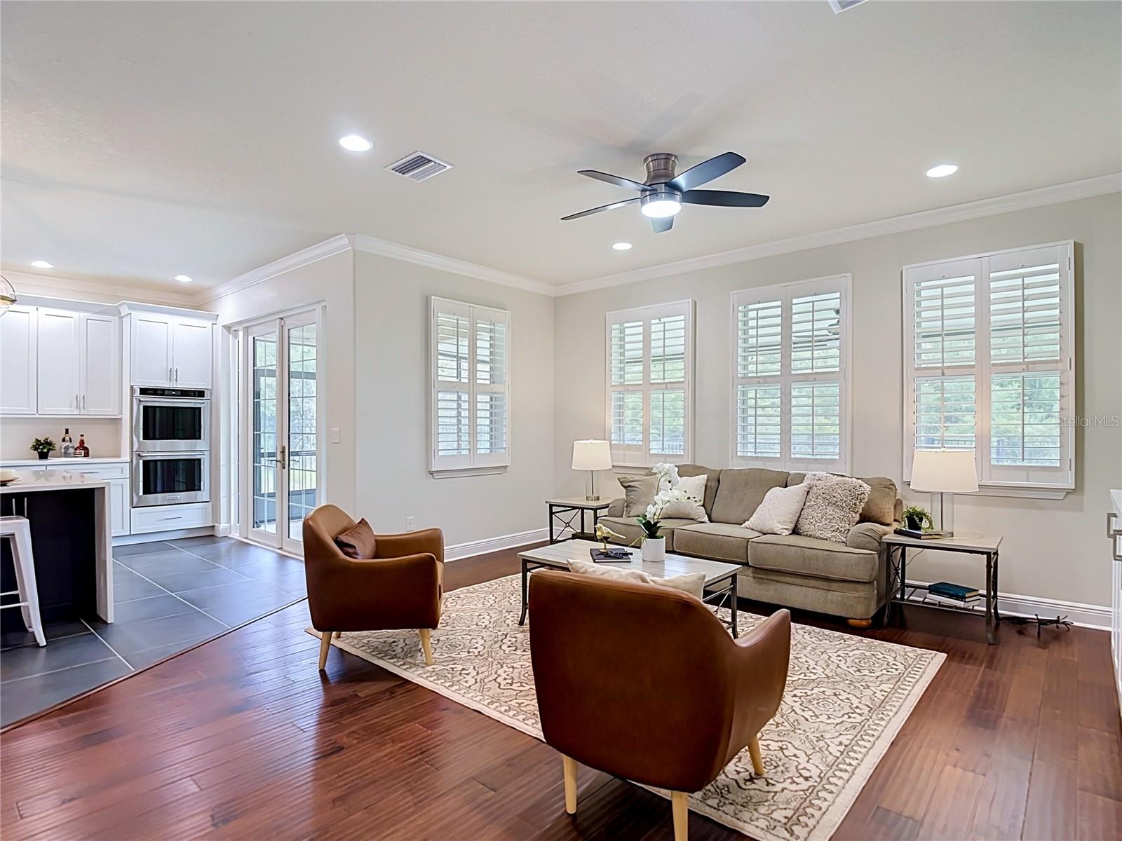 3117 MAJESTIC VIEW DR
