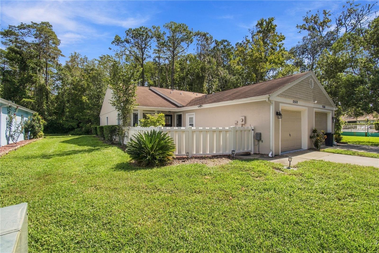 12508 HOLLYBROOK LN