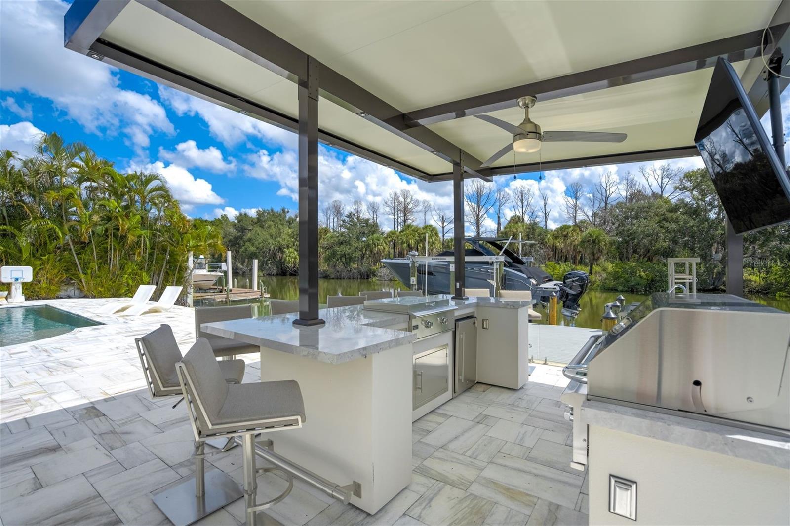 3923 DORAL DR
