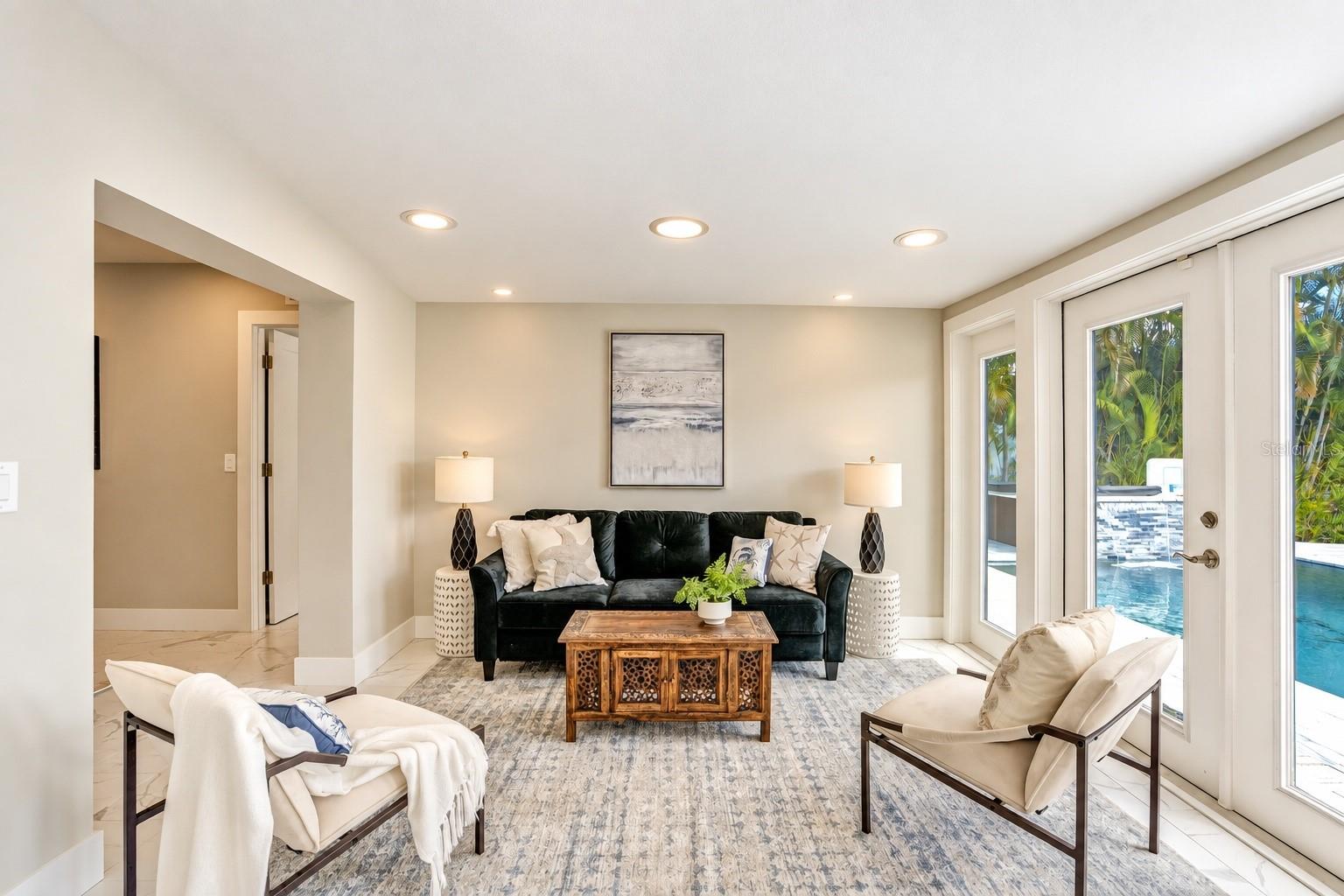 3923 DORAL DR