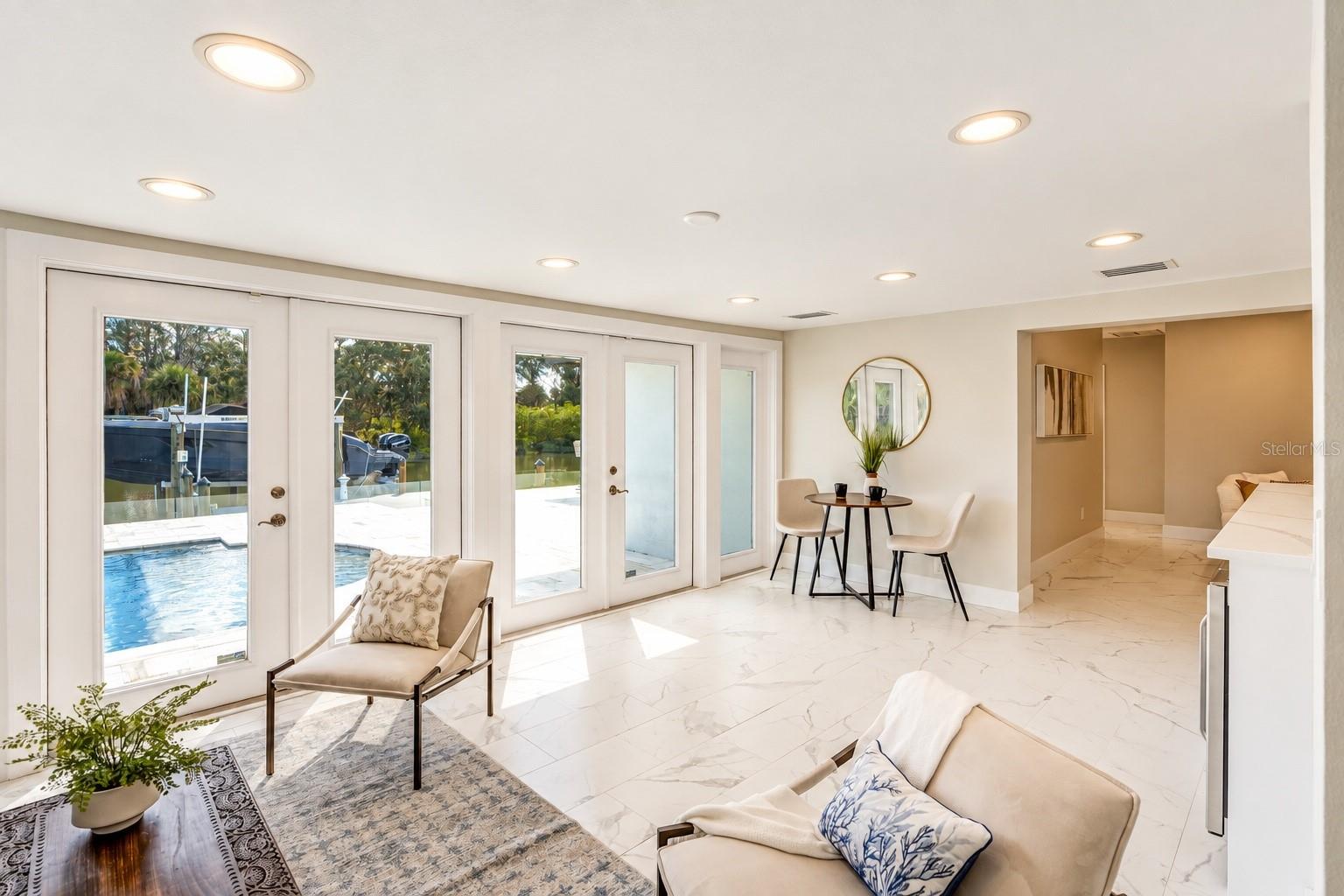 3923 DORAL DR