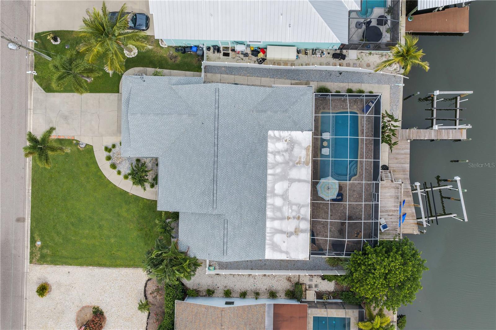 743 KINGSTON CT