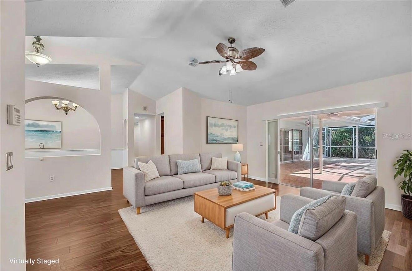 4008 EAGLES NEST DR