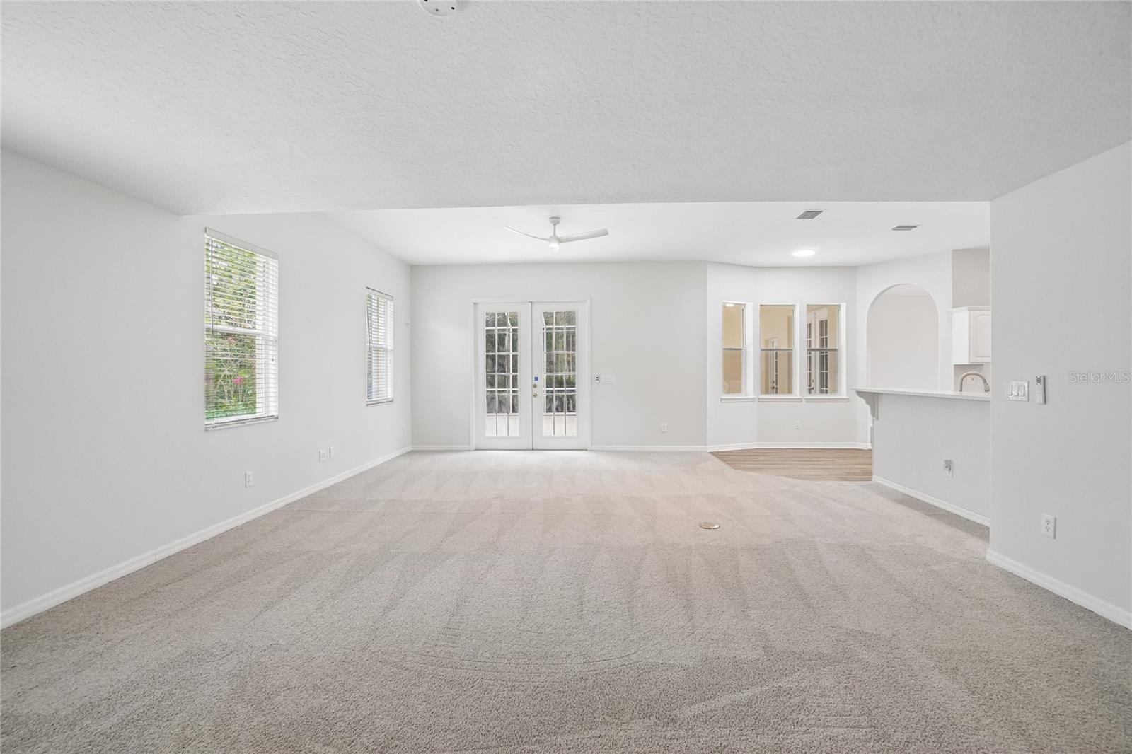 17718 CRYSTAL COVE PL
