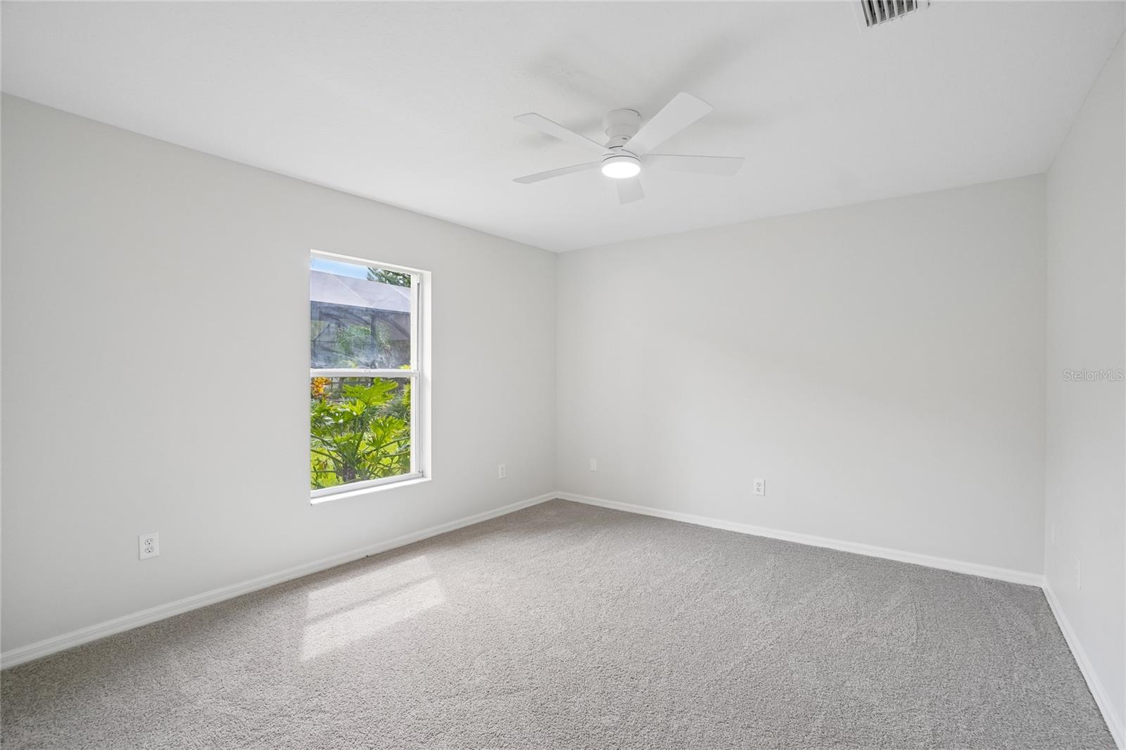 17718 CRYSTAL COVE PL