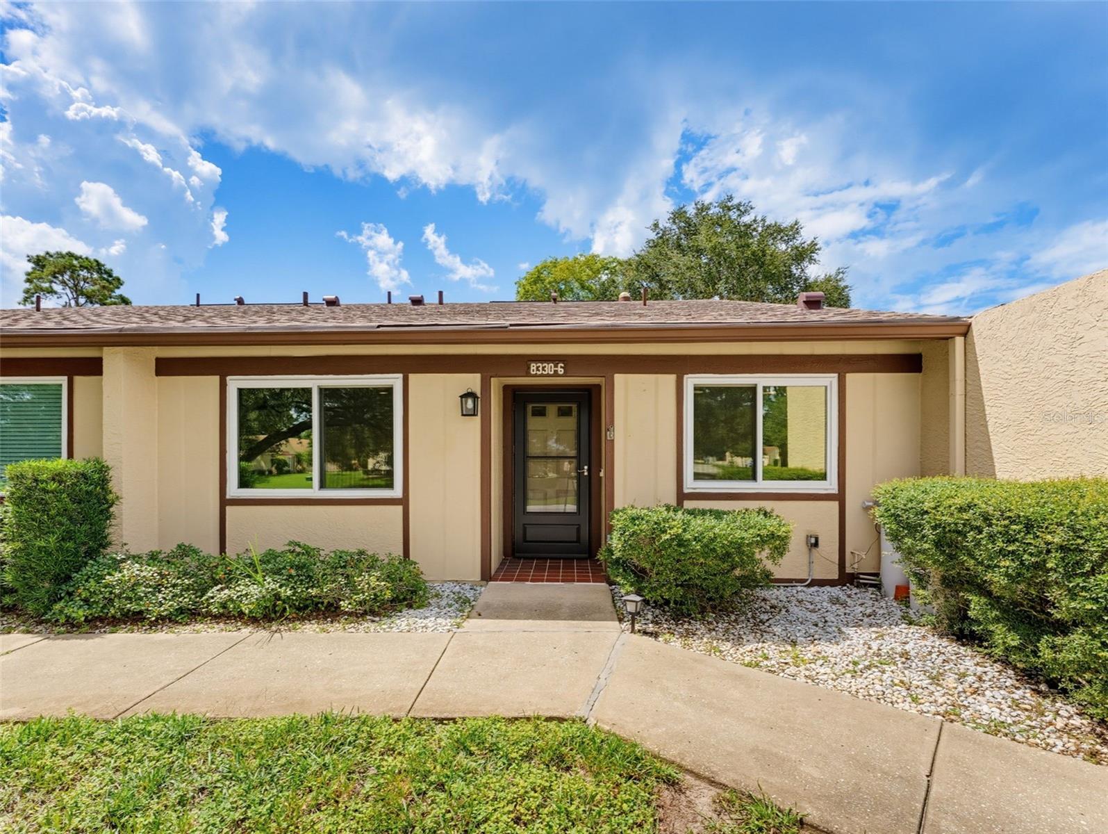 8330 High Point Cir #6, Port Richey