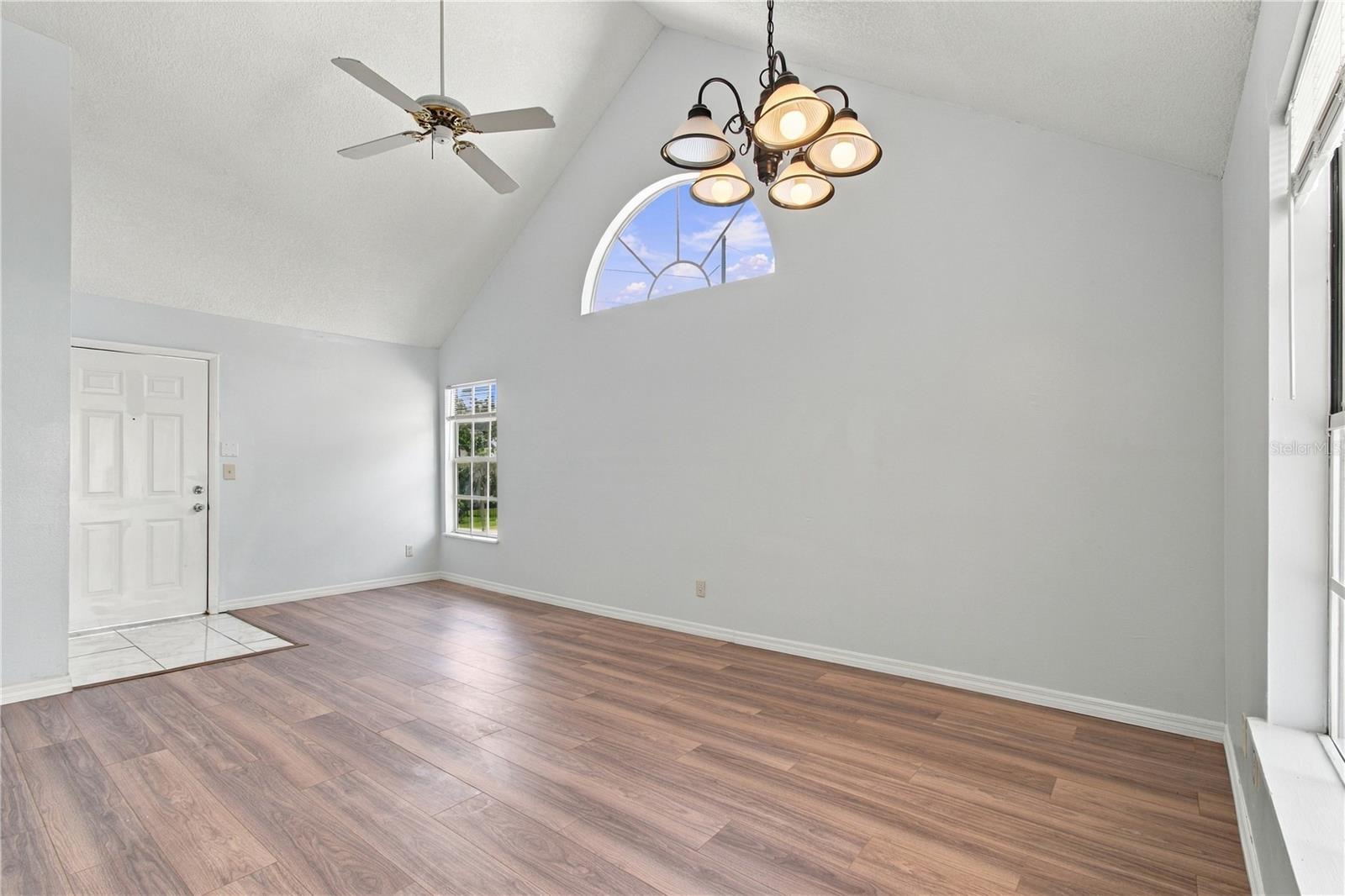 12291 ARMENIA GABLES CIR