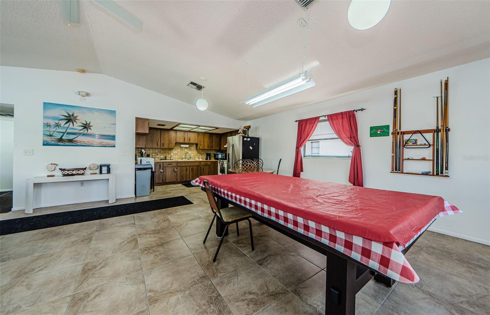 9930 EAGLES POINT CIR #1