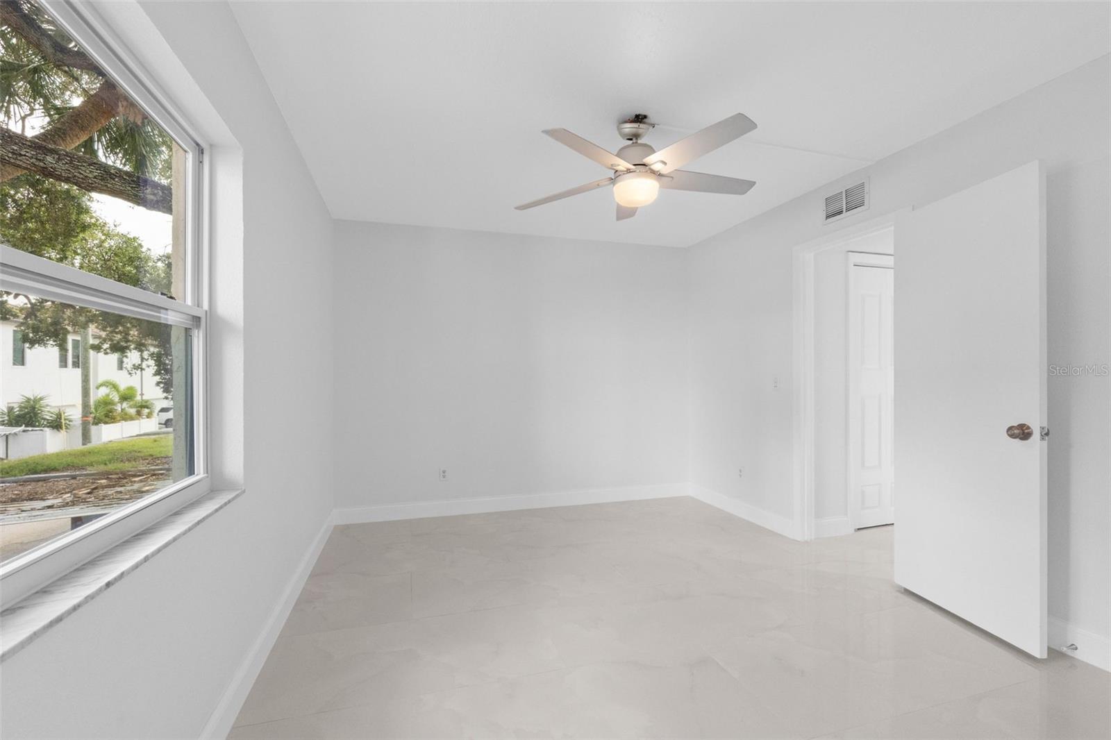 4611 W NORTH B ST #228