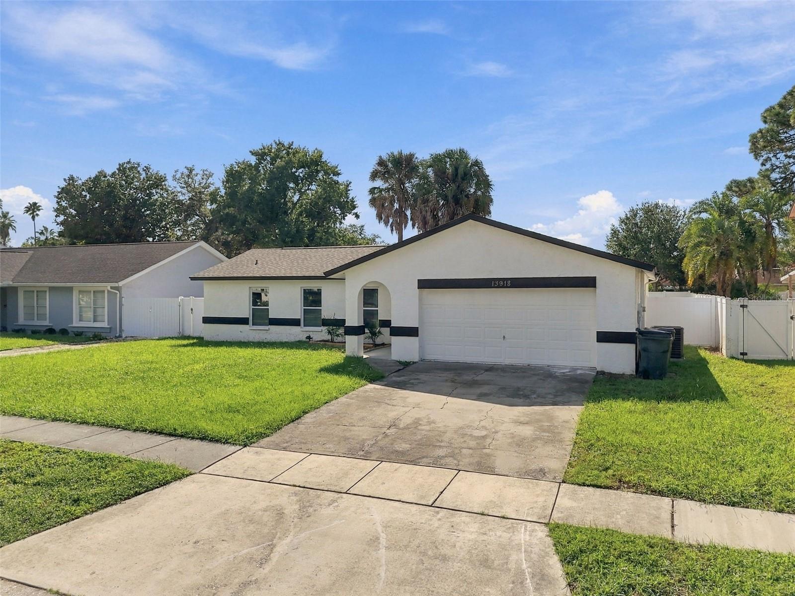 13918 BRIARDALE LN