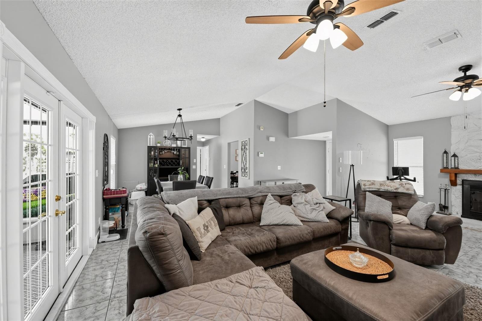 4165 ROLLING SPRINGS DR