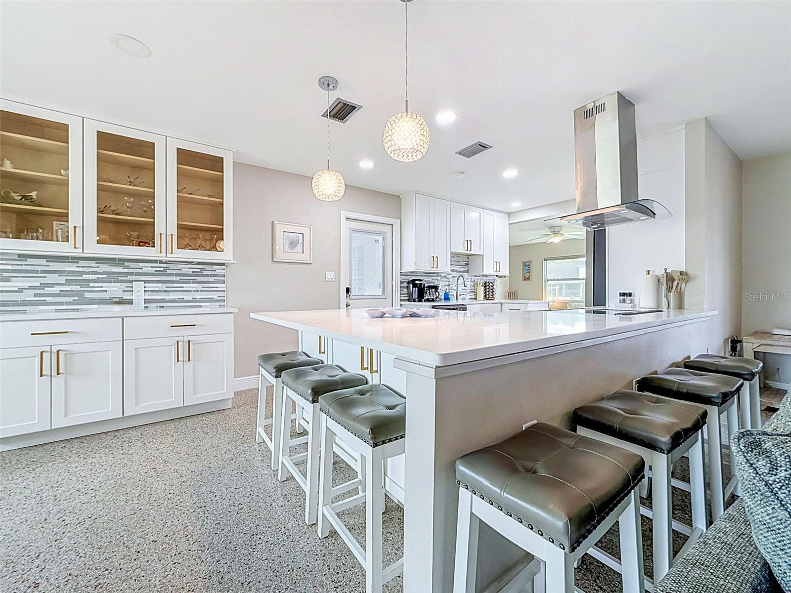 8723 HICKORYWOOD LN