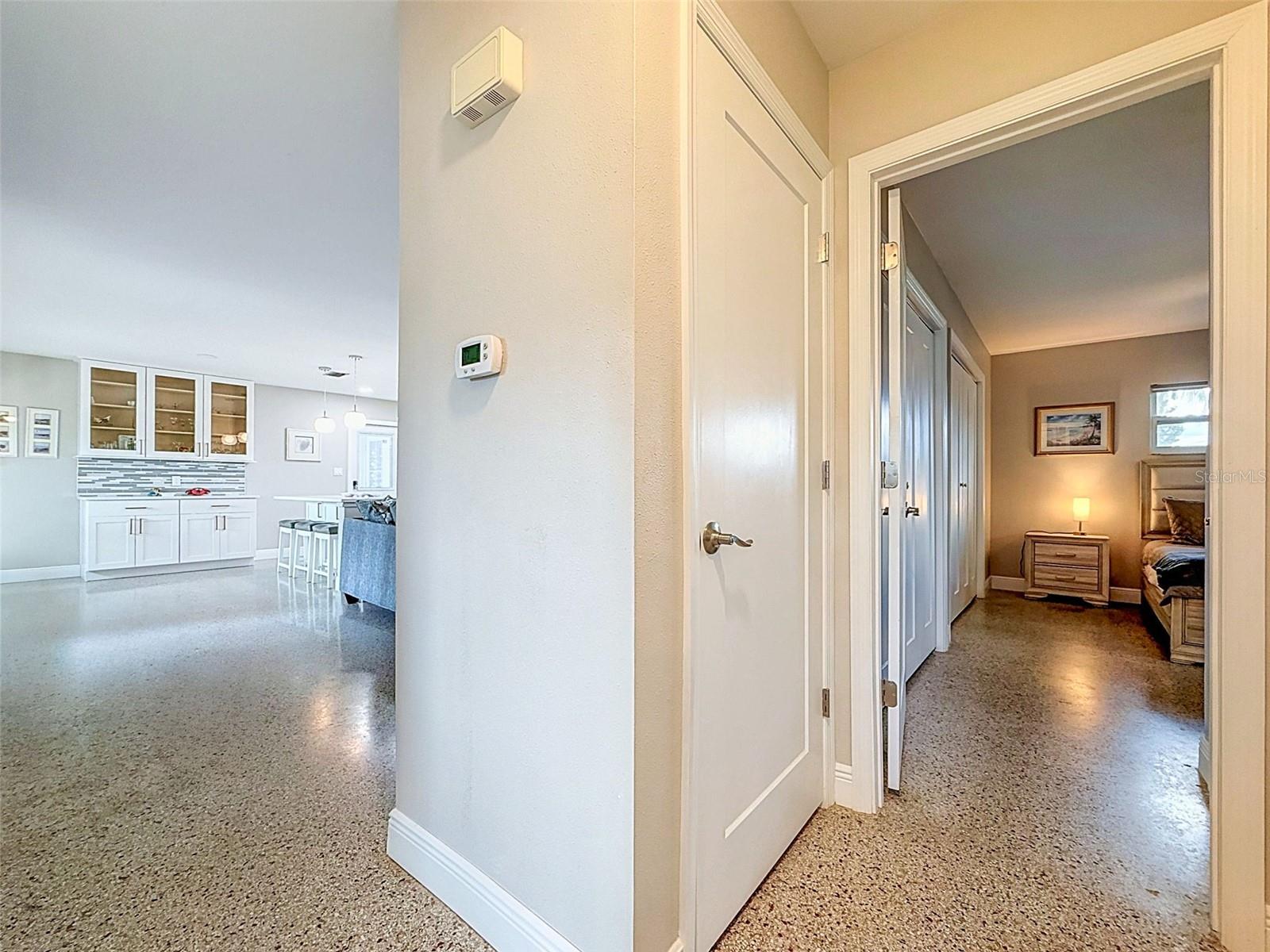 8723 HICKORYWOOD LN