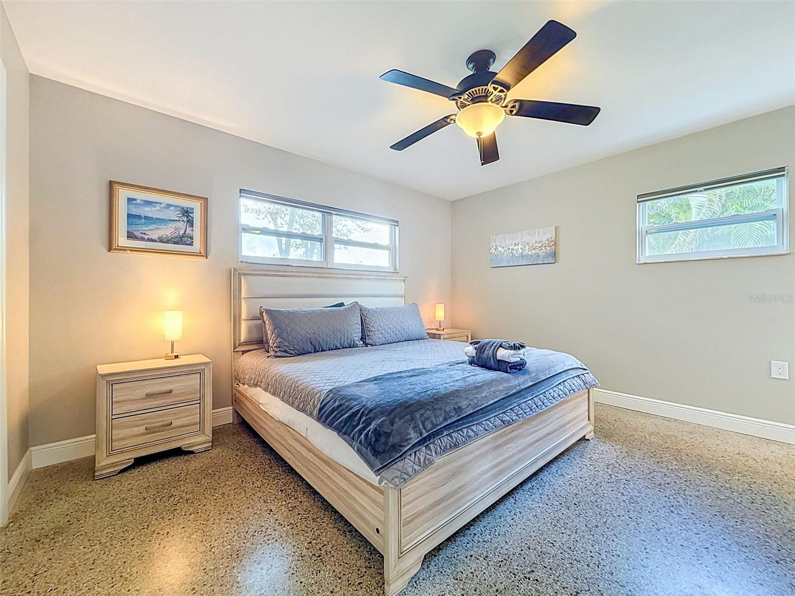 8723 HICKORYWOOD LN