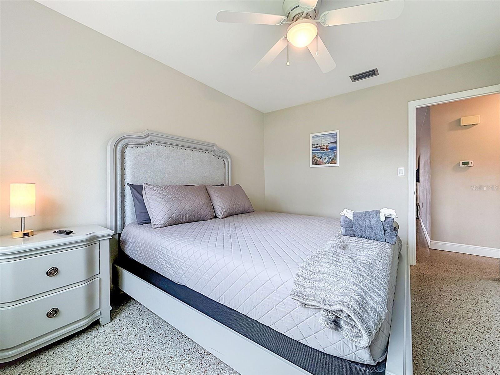 8723 HICKORYWOOD LN
