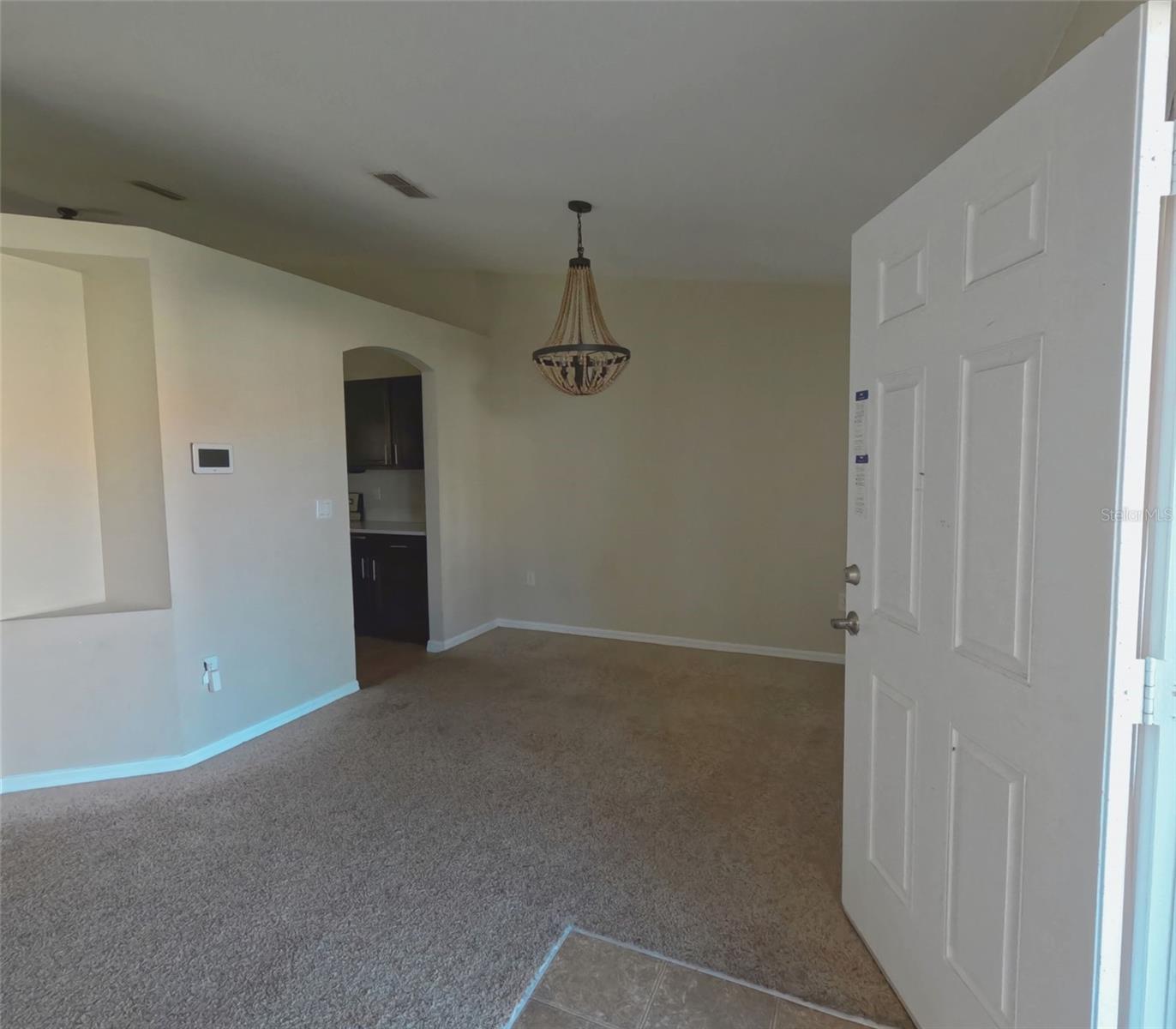 545 REDDICKS CIR