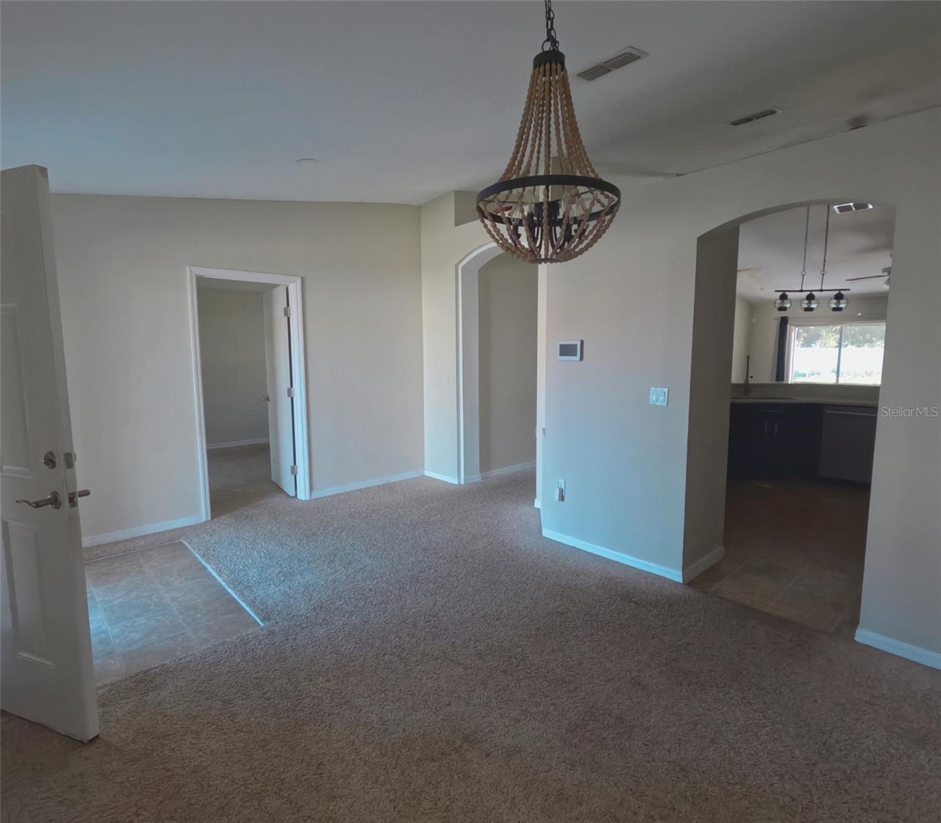 545 REDDICKS CIR