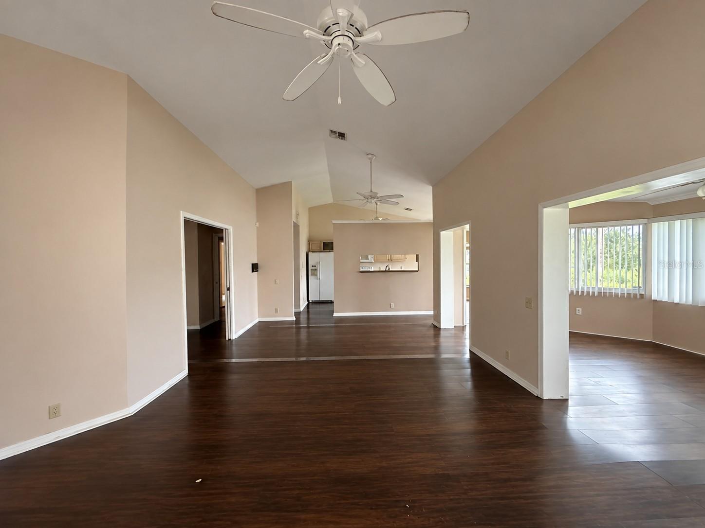 8417 DANBURY LN
