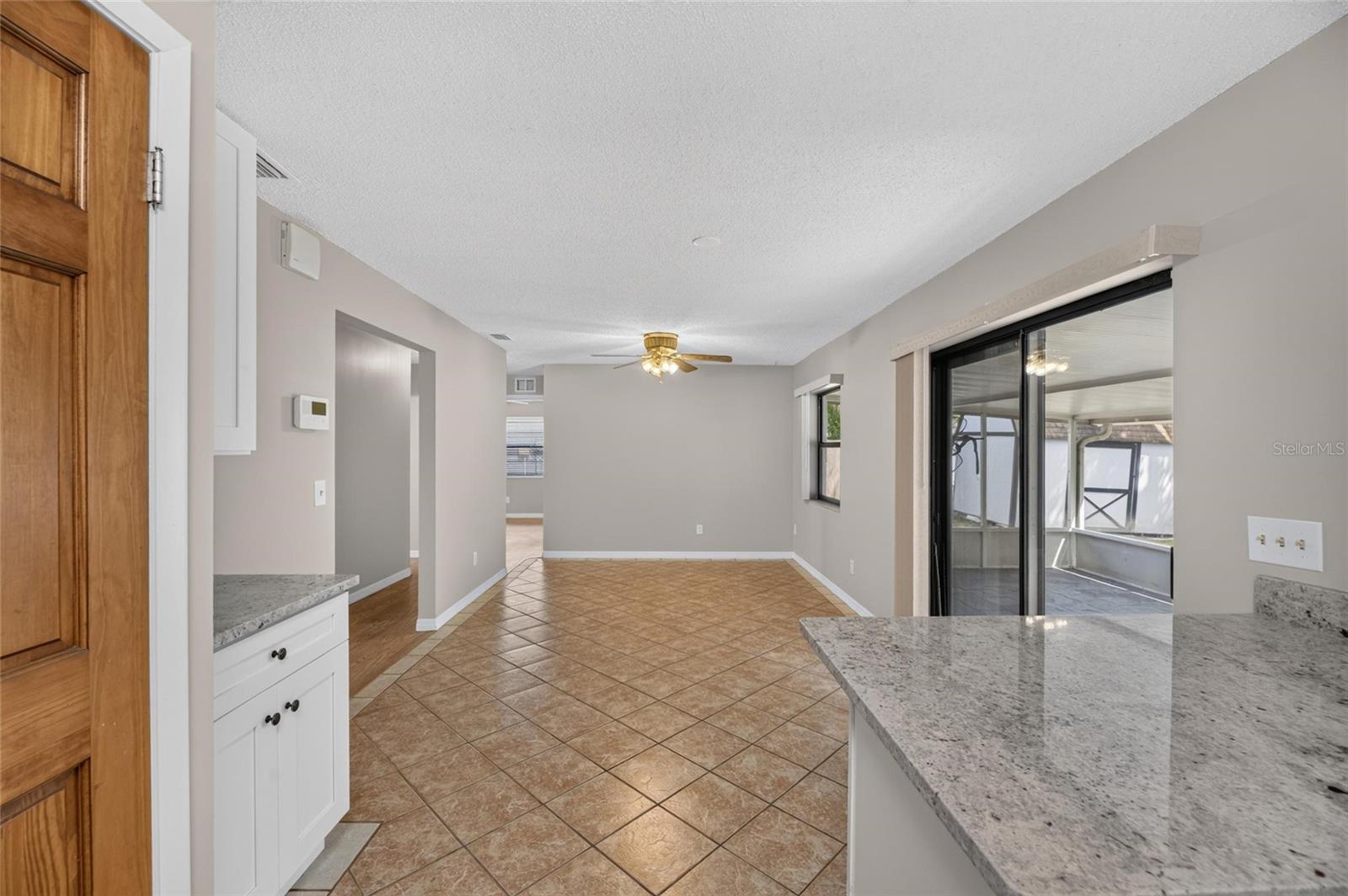 906 CUTLER DR
