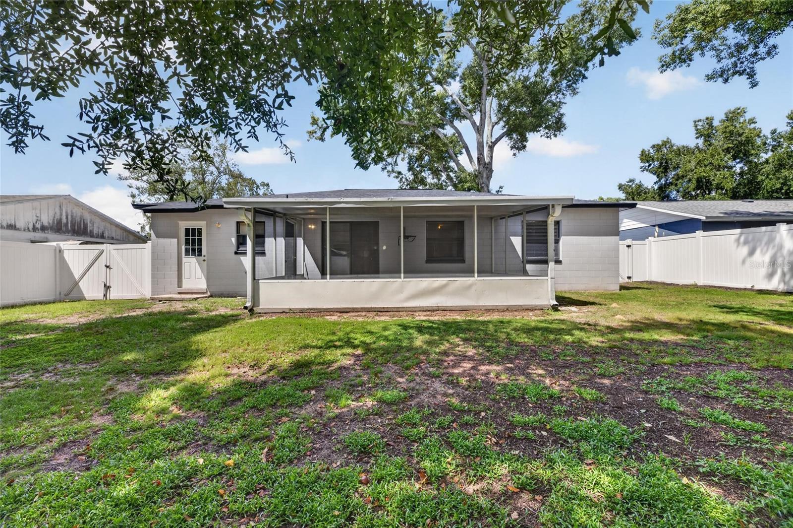 906 CUTLER DR