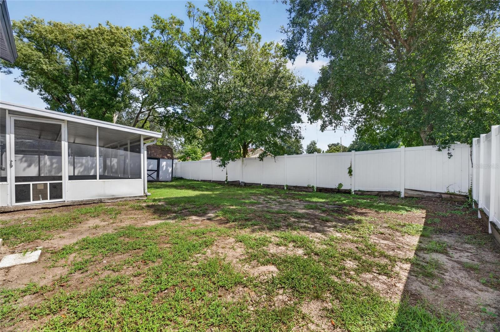 906 CUTLER DR