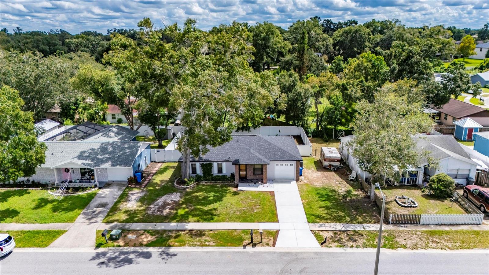 906 CUTLER DR