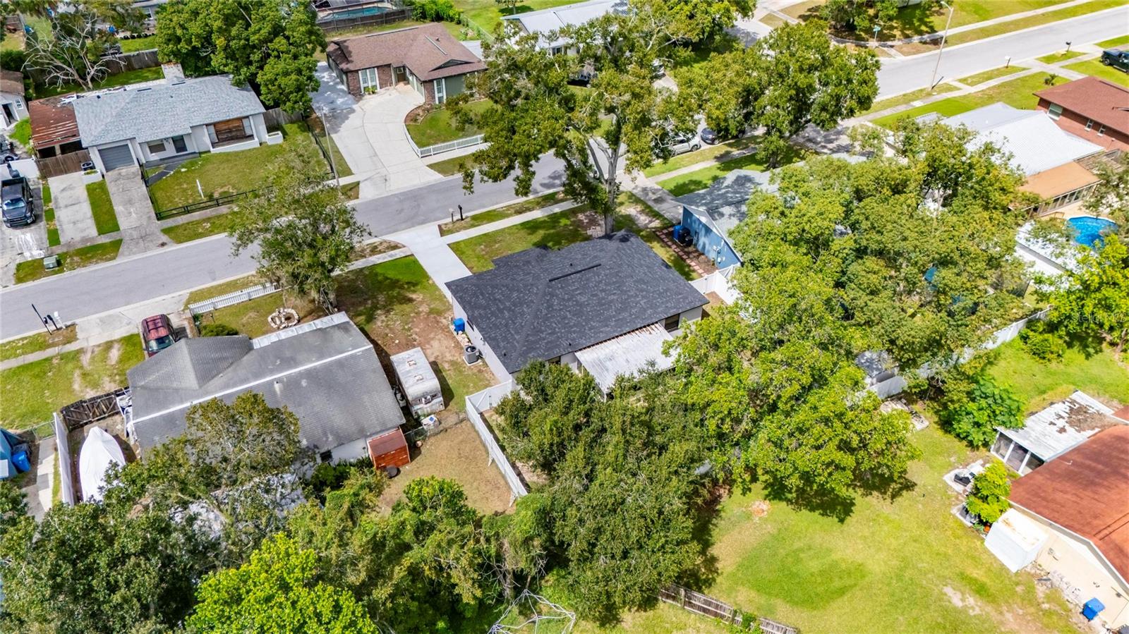 906 CUTLER DR