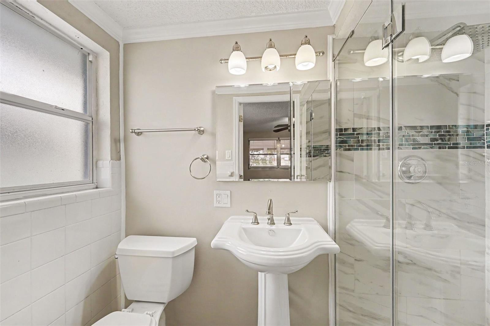 10525 OLEANDER DR